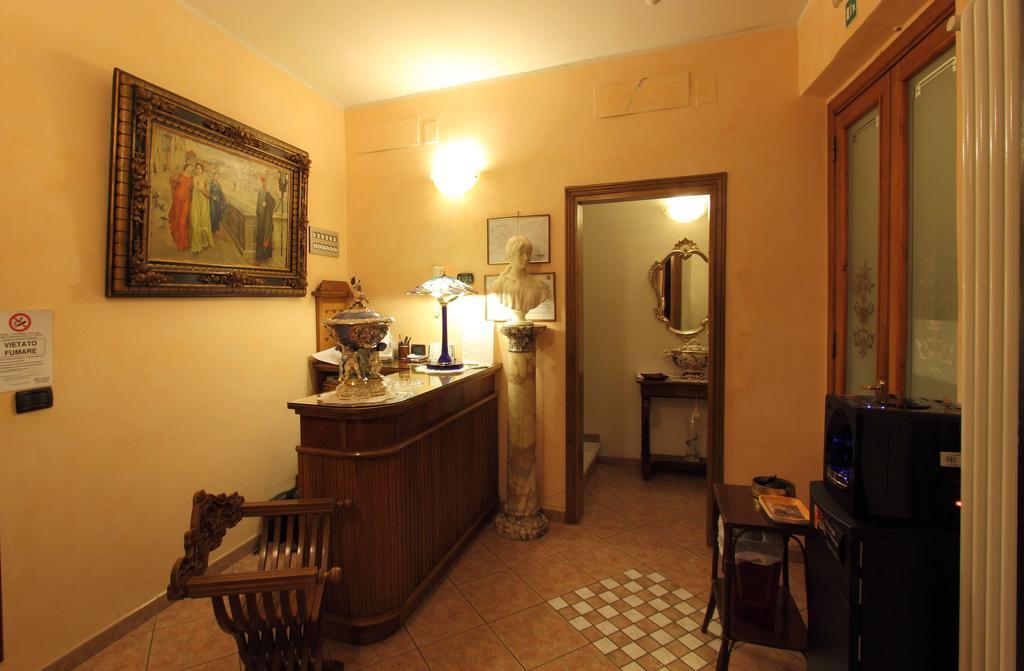 Hotel Margaret Florence Extérieur photo