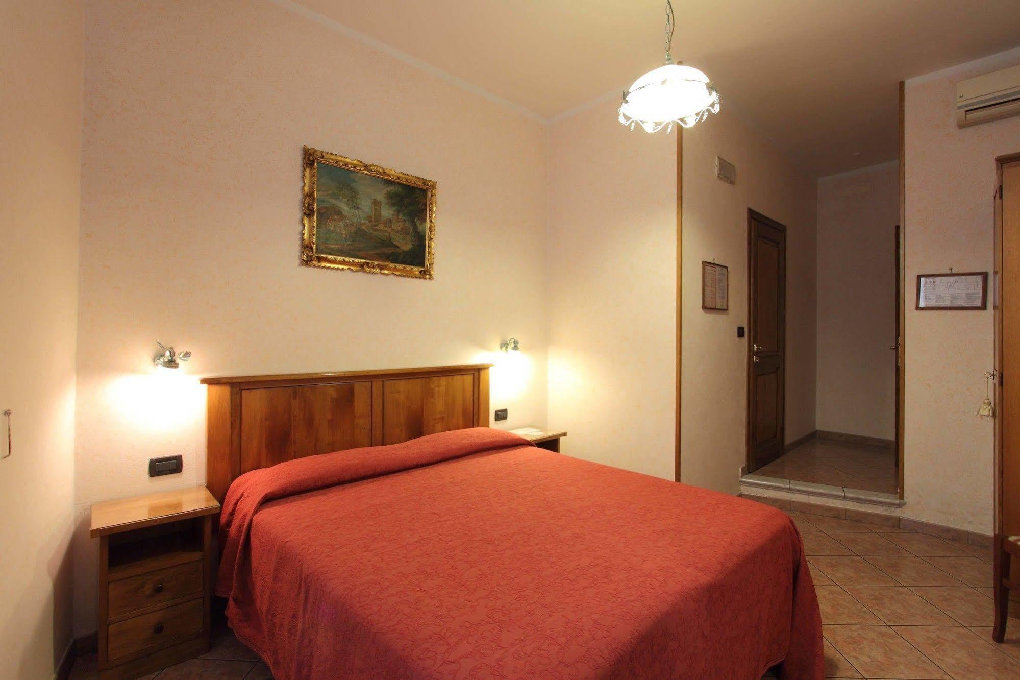 Hotel Margaret Florence Extérieur photo