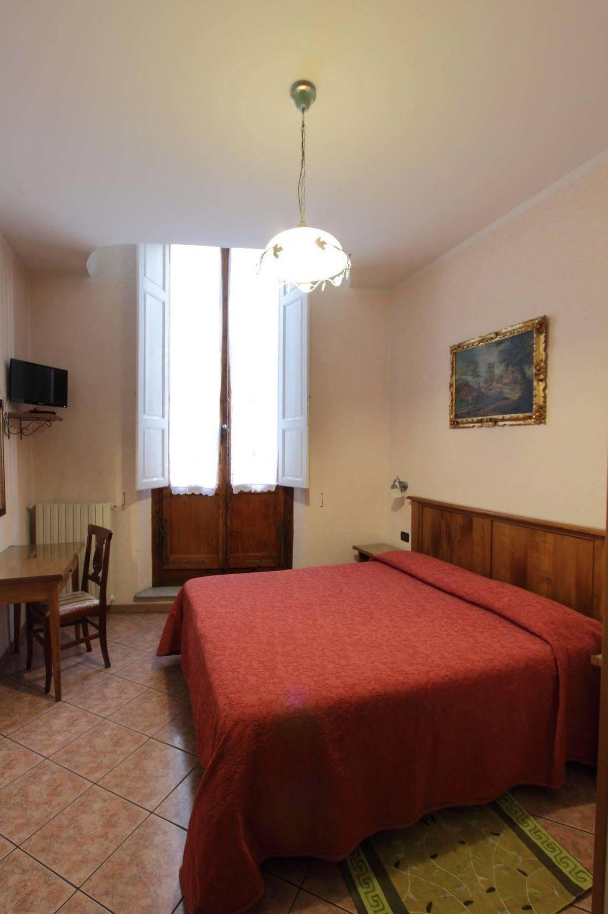 Hotel Margaret Florence Extérieur photo