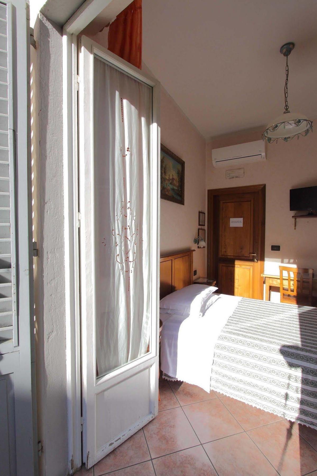 Hotel Margaret Florence Extérieur photo