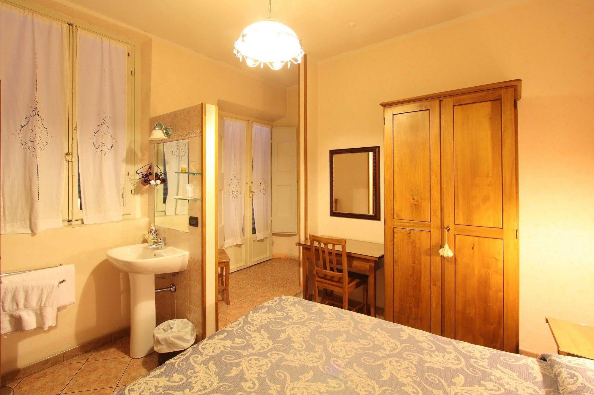 Hotel Margaret Florence Extérieur photo