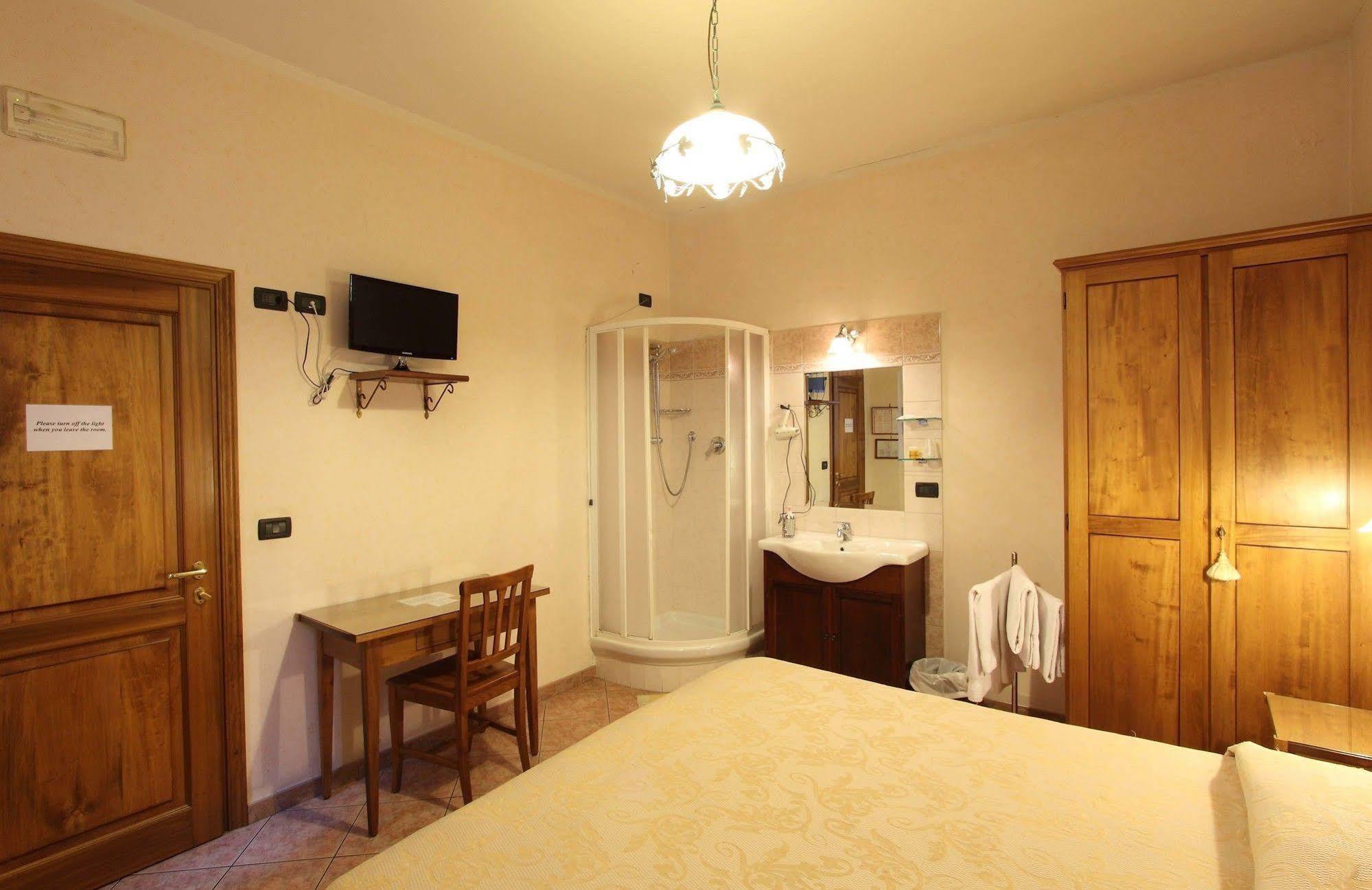 Hotel Margaret Florence Extérieur photo